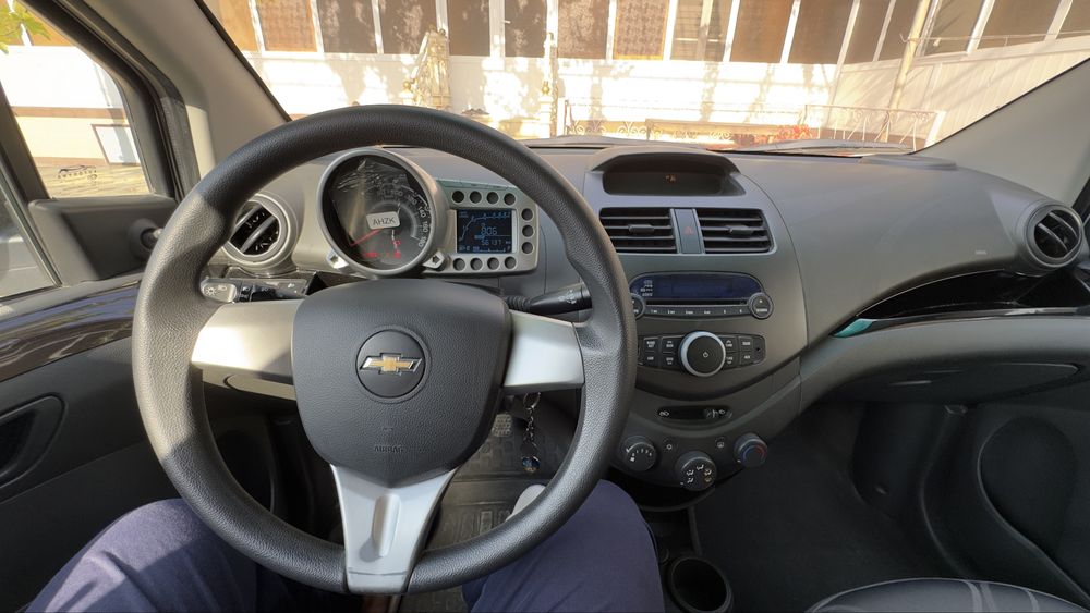 Spark 56.000 km yurgan 6.300$