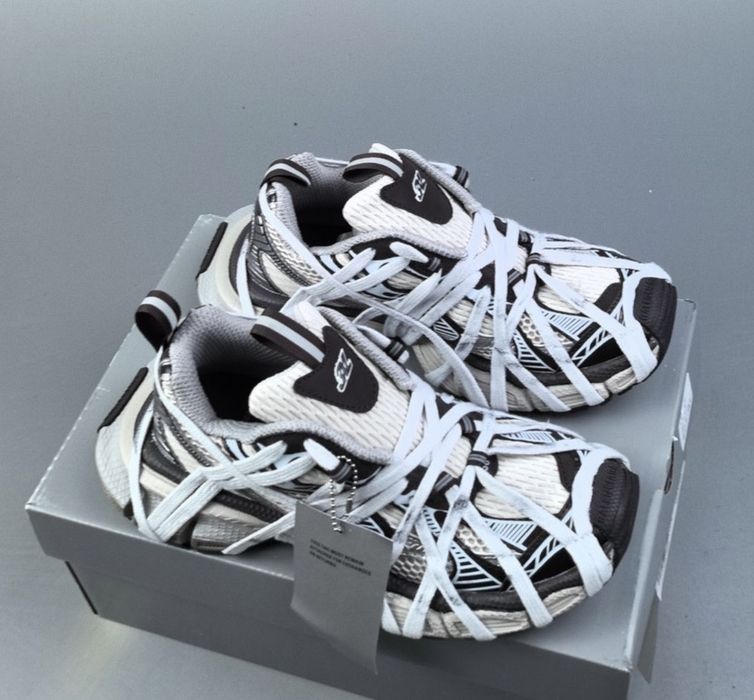 Balenciaga 3xl laces