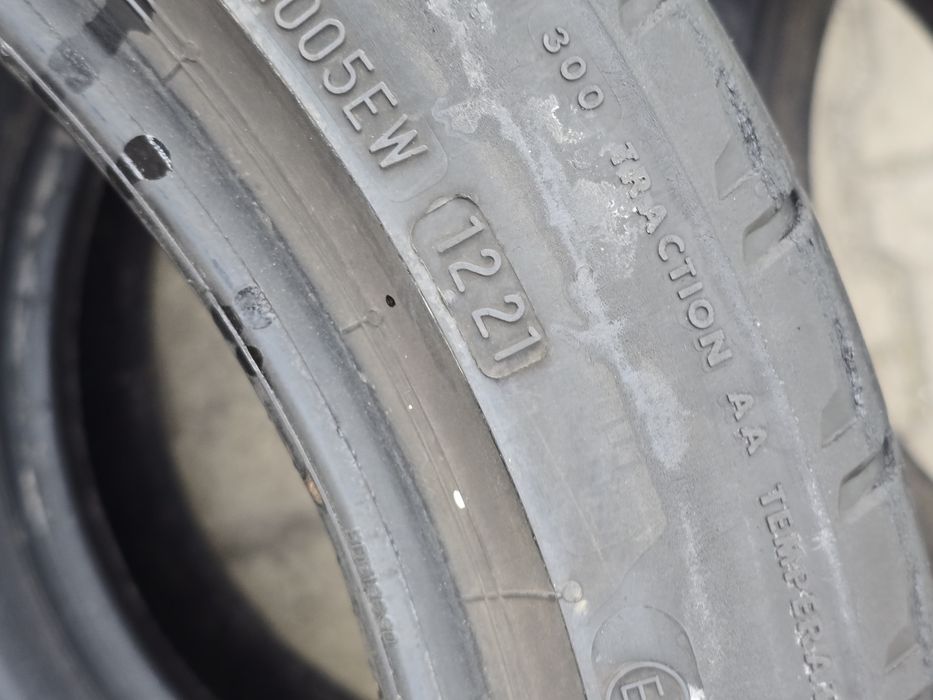 225 45 18 Bridgestone