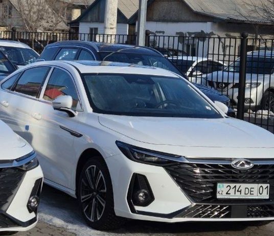 Аренда авто Chery Arrizo 8 2025 года, 18 000 в сутки, Тариф Бизнес