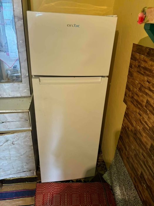 Frigider +congelator  Arctic