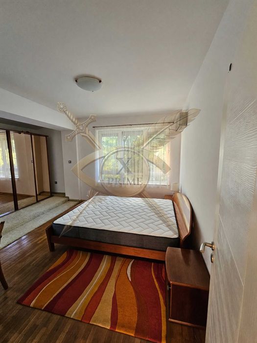 Дава се под наем Тристаен апартамент в Варна, ВИНС - 90 кв.м за 750 € - Снимка #2