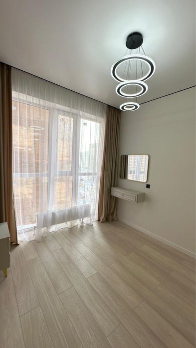 Продам 2 комнатную студию