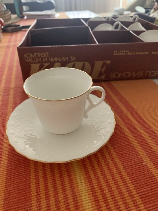 Чаши за кафе костен порцелан
