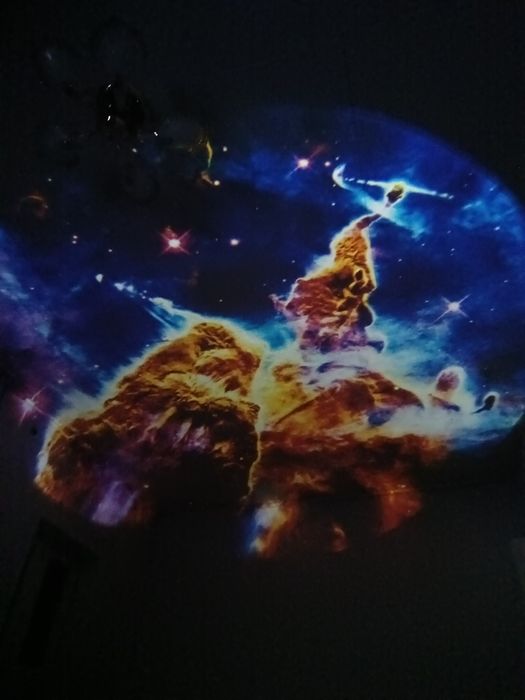 Ночник , светильник .