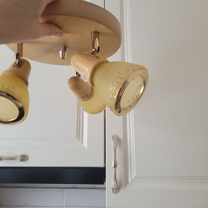 Продам люстру под дерево