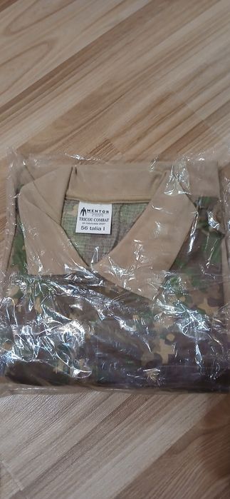 Tinuta militara  marimea 52
