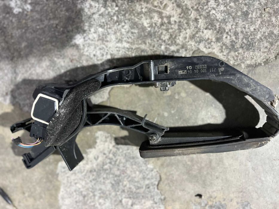 pedala acceleratie mercedes cclass 2007 2.2cdi facelift