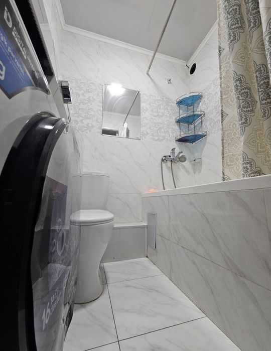 Olmazor tumani 1xona 2 xona qilingan sotiladi 42kv 1/4/5  remonti zor