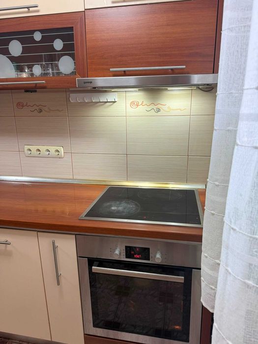 Mobilă bucătărie 370 cm + cuptor + plită + hotă + chiuvetă