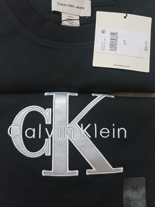Футболка от Calvin Klein женские