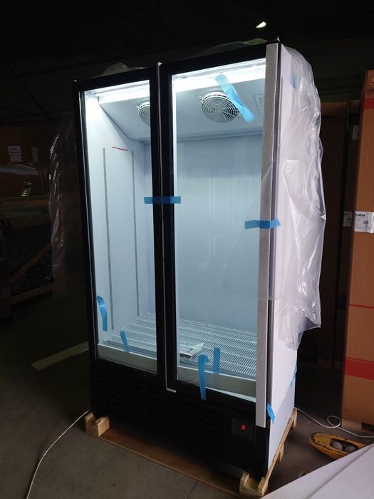 Vitrina frigorifica verticala cu 2 uși, 120 cm lungime / NOU
