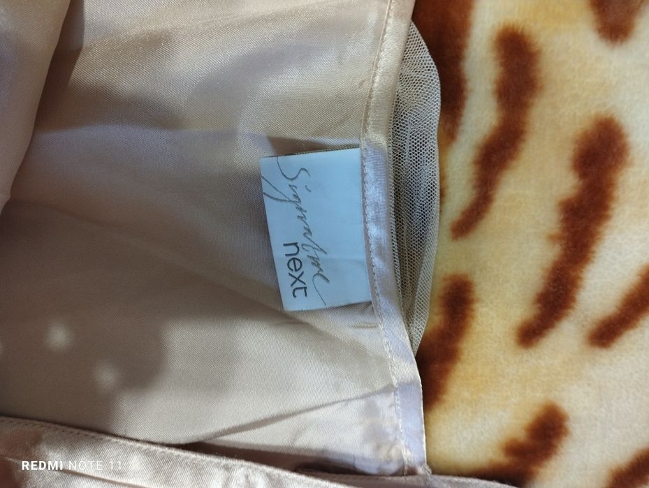 Платье размер 40-42.