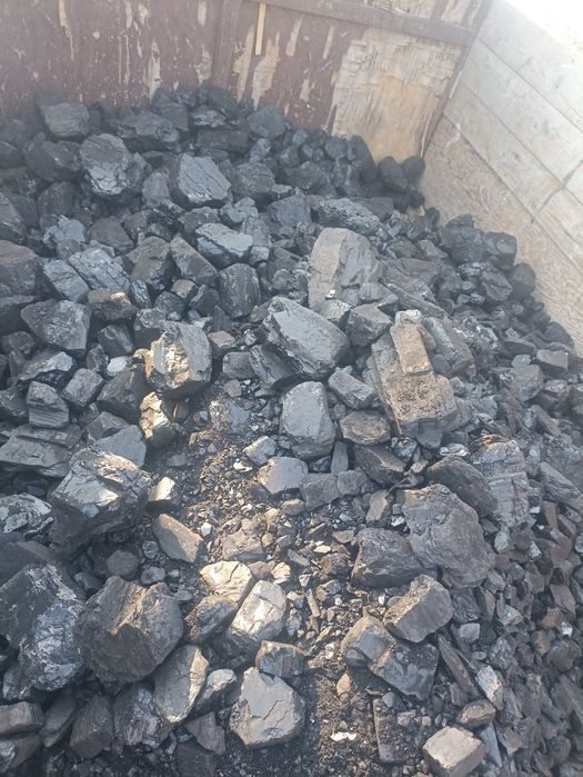 Уголь дрова с доставкой  газелью