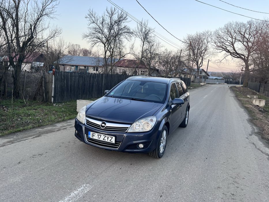 Opel Astra H 1.6 Benzina An 2010