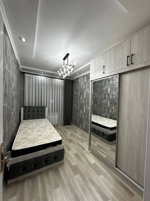 Kvartira sotiladi 4 xonali