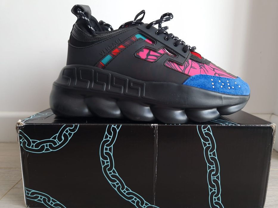 Versace Chain Reaction - Marimea 42 - Cadoul Ideal - Urgent