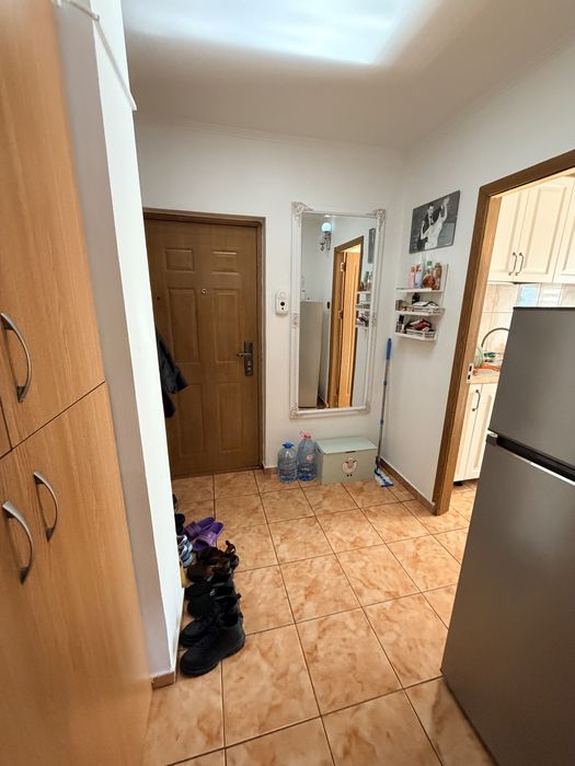 Apartament 3 camere, renovat, luminos – zona Progresu, Curtea de Argeș