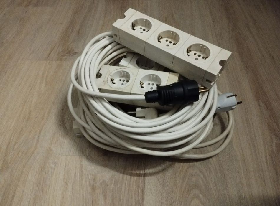 Prelungitor Parkside 25 m si Set 5 Prelungitoare Robuste - cupru