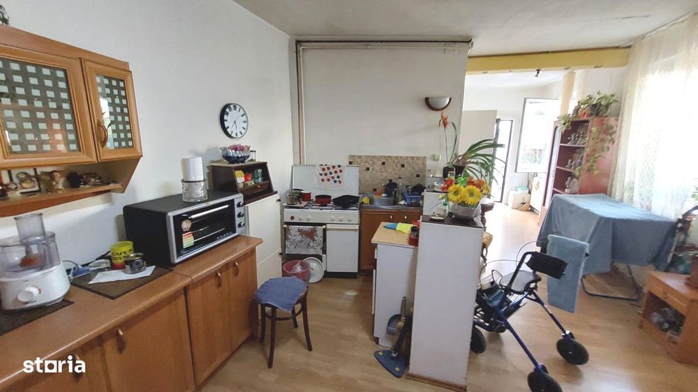 Casa individuala si curte de 480 mp zona Piata Cluj