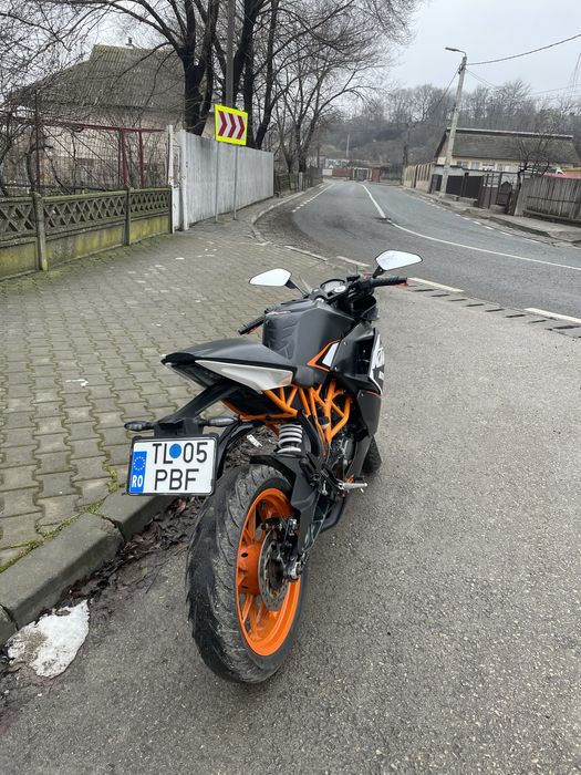 Motocicleta KTM RC 125 2015 ABS A1