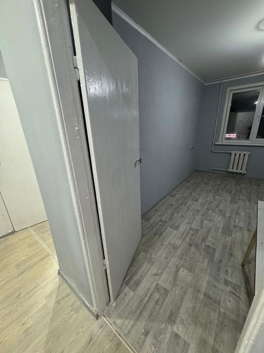 Продам 4 комнатную квартиру