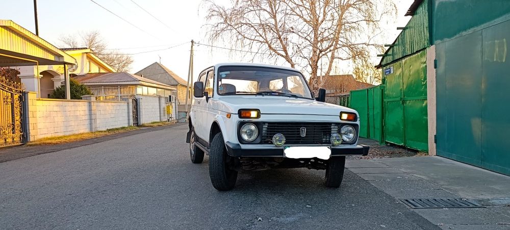 Продам машину ваз 21213 (Нива)