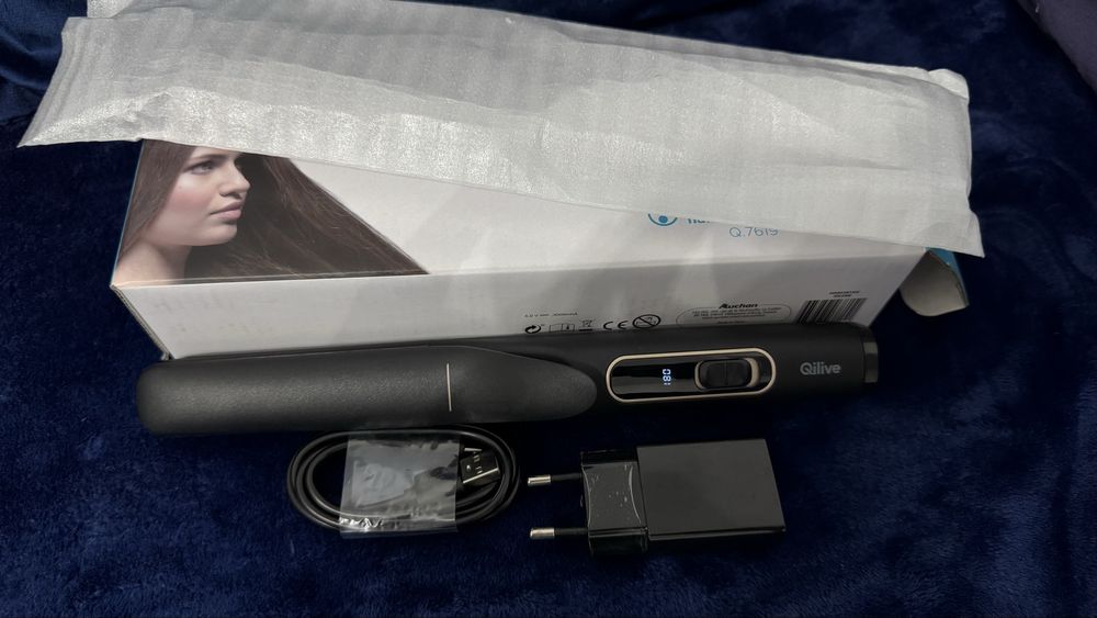 Vând placă de păr Qilive cu acumulator