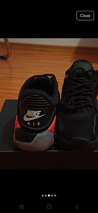 Vând Jordan Point Lane!