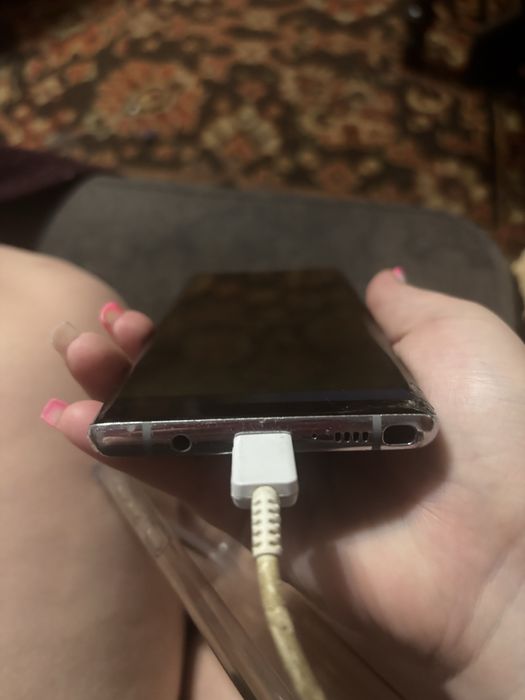 Продам телефон самсунг