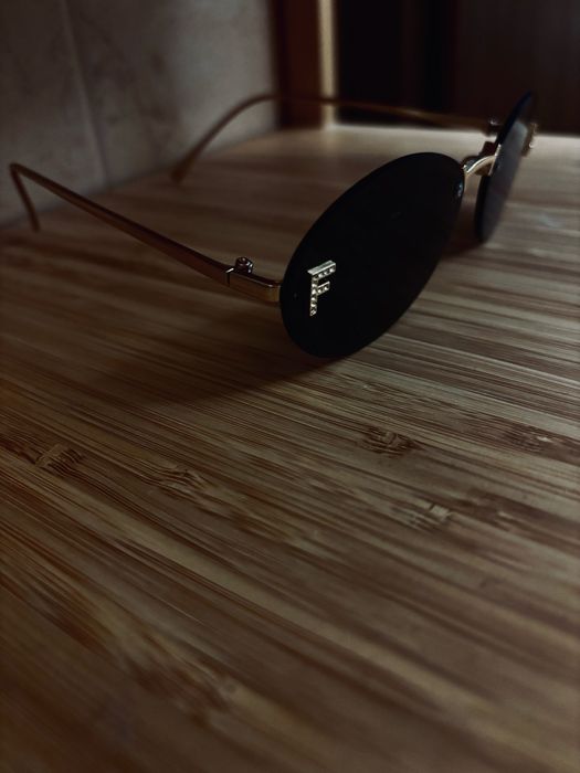 Слънчеви очила Fendi