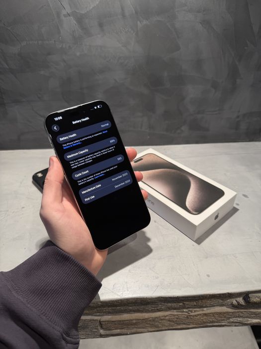 КАТО НОВ Iphone 15 Pro  Max 1TB Natural Titanium