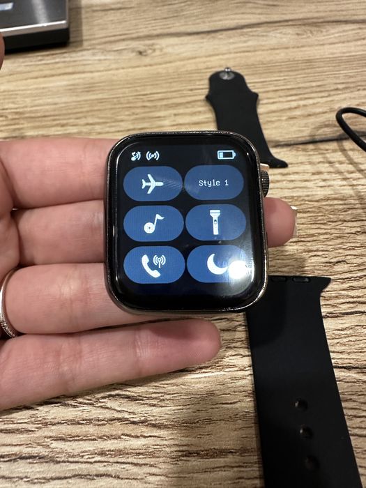 Смарт часовник