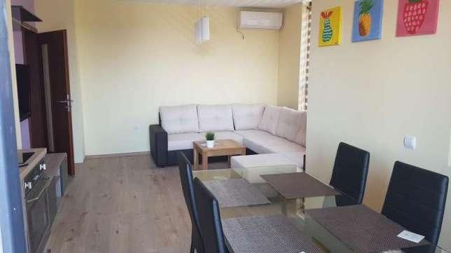 Дава се под наем Двустаен апартамент в София, Студентски град - 75 кв.м за 796.62 € - Снимка #1