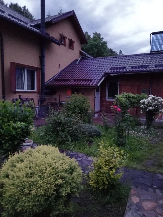 Vind casa de locuit în rastolita județul bună