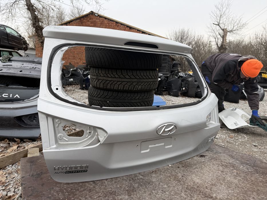 Капак Багажник Hyundai I20