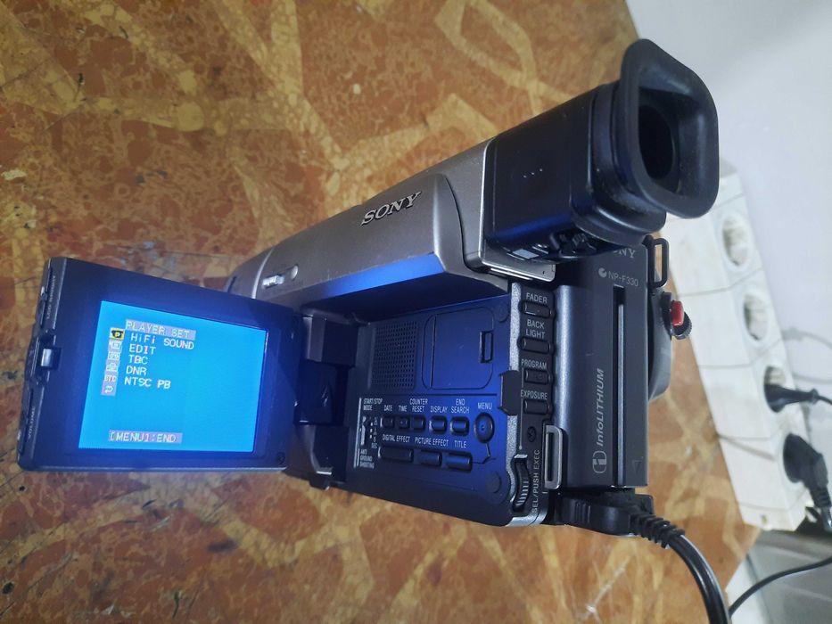 Vand  camera Video 8mm Sony CCD TRV66E
