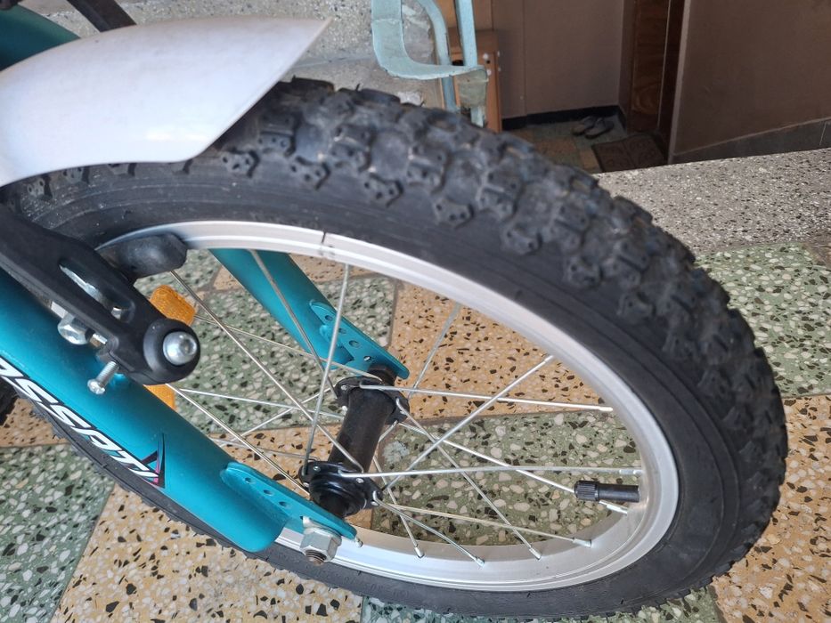 Детско колело+помащни колелета