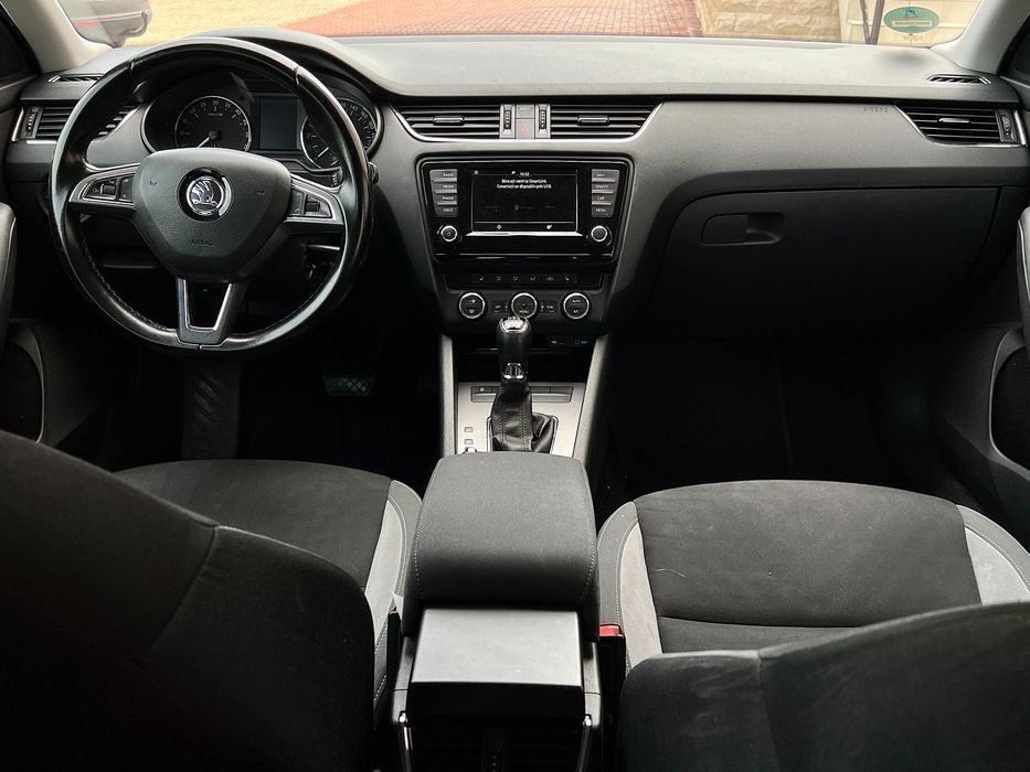 Skoda Octavia Mk3 2016 JOY Line