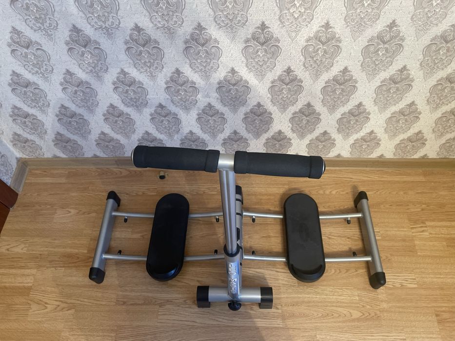 Беговая дорожка Genau D900SN.