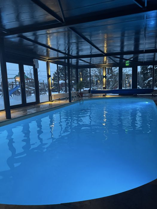 Vila  La mosie- piscina interioara,jacuzzi, saune