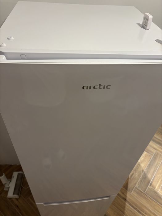 Vand combina frigorifica Arctic