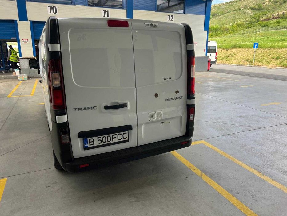 RENAULT Trafic 2018 — imagine 4