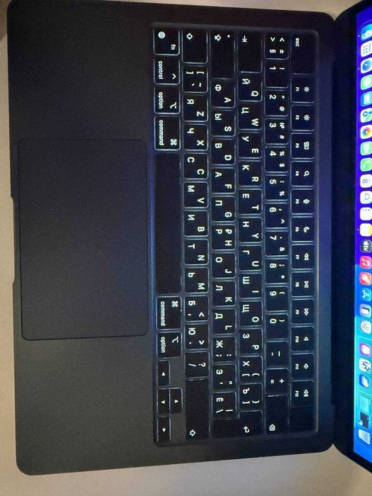 MacBook Air M2 8/256
