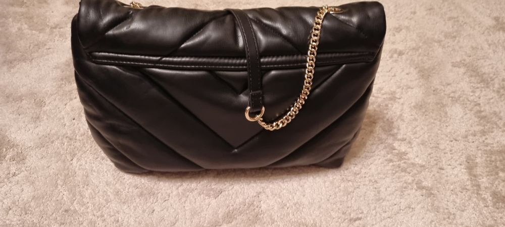 Дамска чанта Axel бежова,  Zara черна