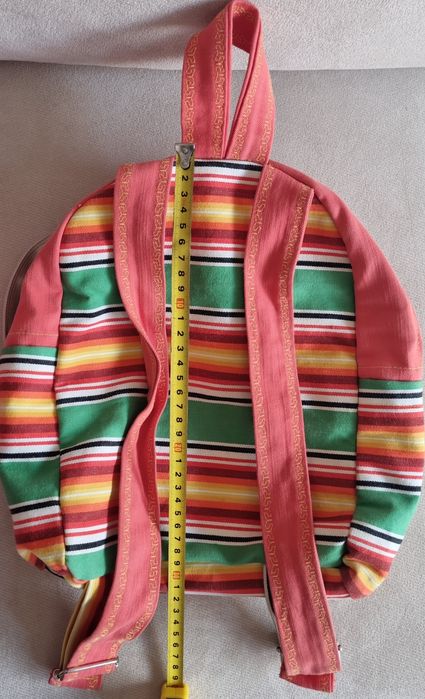 Ръчно шита раница и чанта през рамо за храна