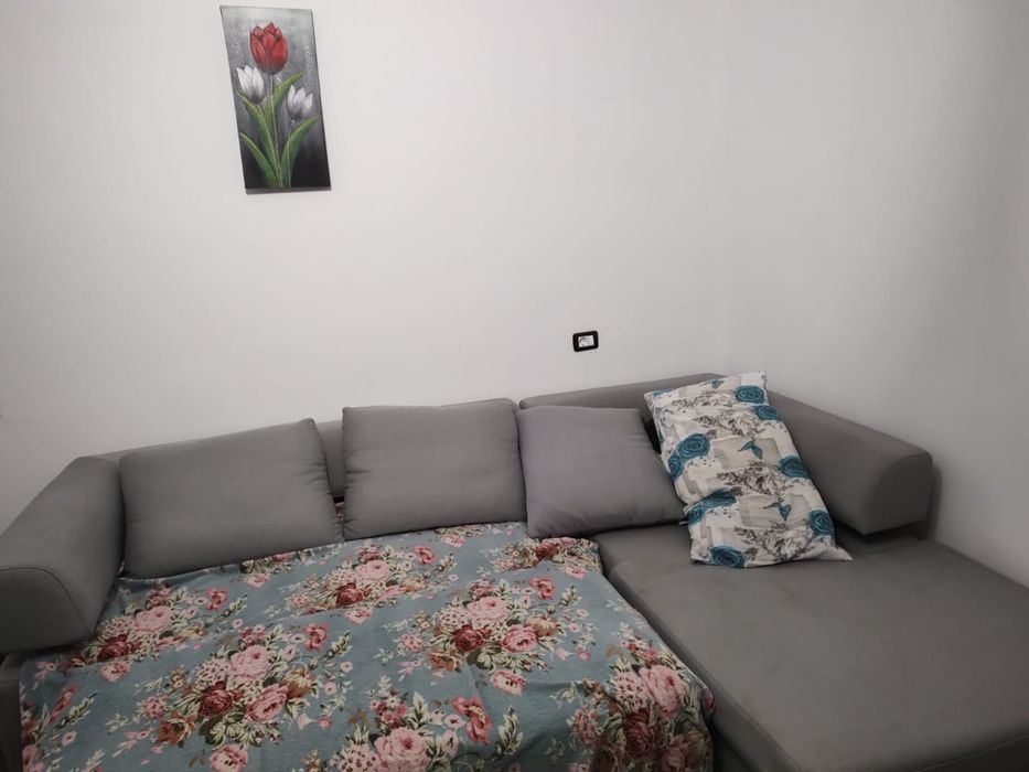 Garsoniera Lapus servis Dacia
