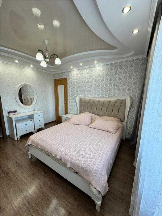 Продам 2-комнатную в городе, ул. Ермекова