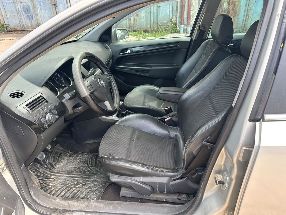 Dezmembrez Opel Astra H , 1.7 CDTI , 110 cp
