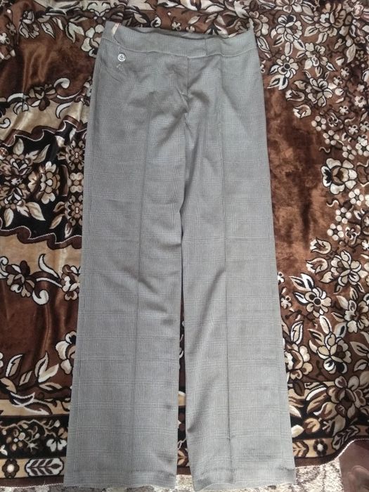 Брюки женские...